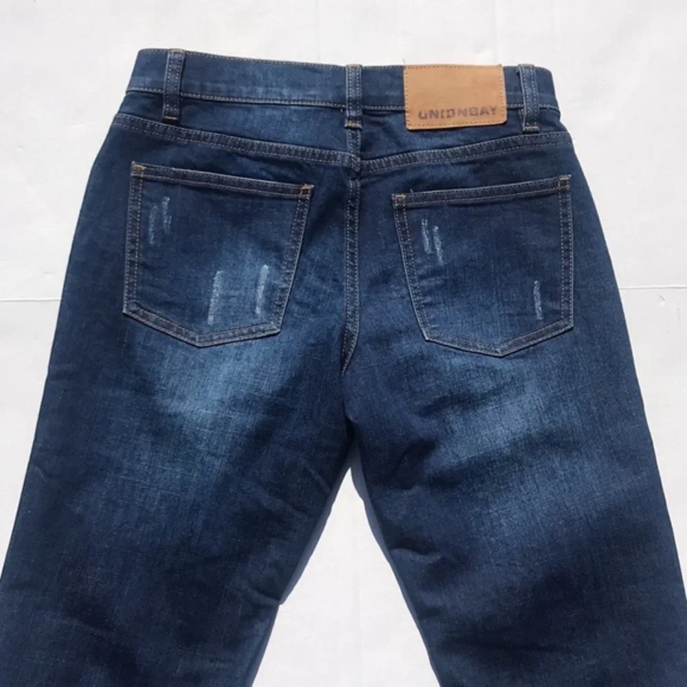 Unionbay distressed jeans slim boyfriend straight‎